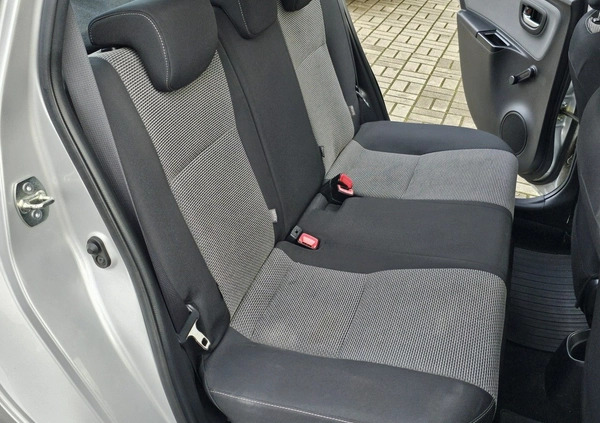 Toyota Yaris cena 49900 przebieg: 63000, rok produkcji 2016 z Olsztyn małe 497